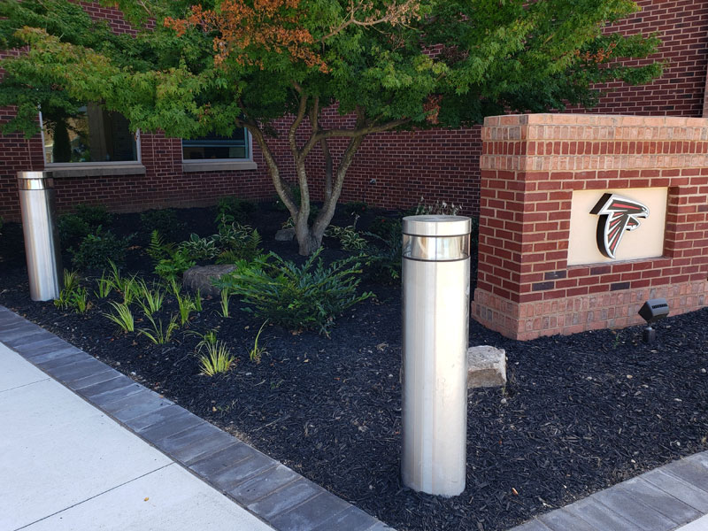 Non-Crash Rated Fixed and Removable Bollards